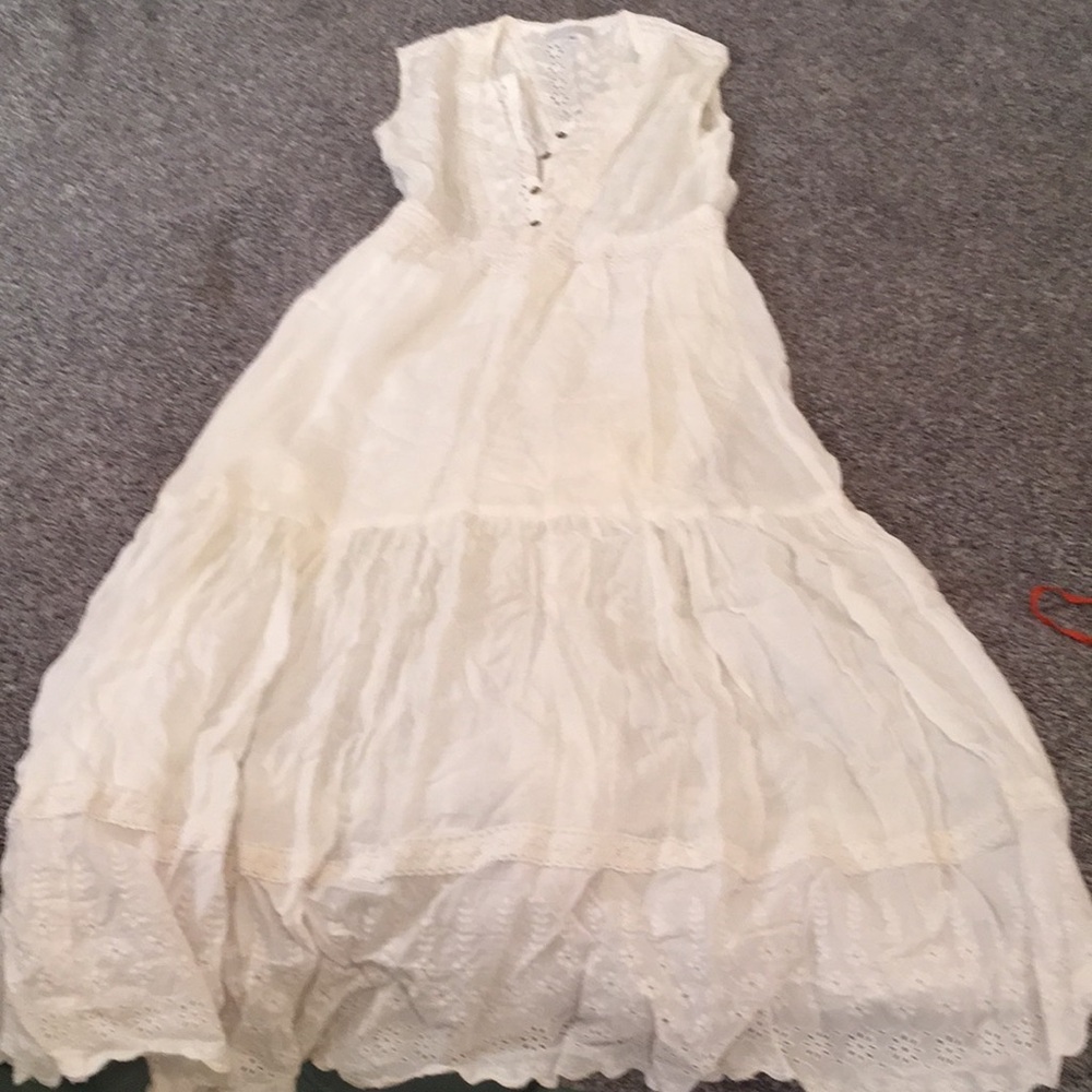 Bohemian Cream Sleeveless Blouse Brand New